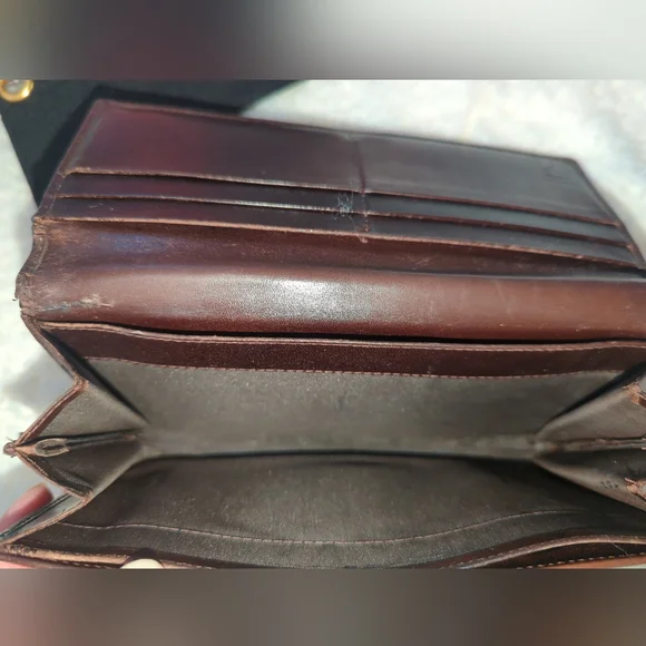 Fendi Authentic Zucca Brown Monogram Wallet Or Shoulder Bag with Silver Chain - Picture 6 of 10